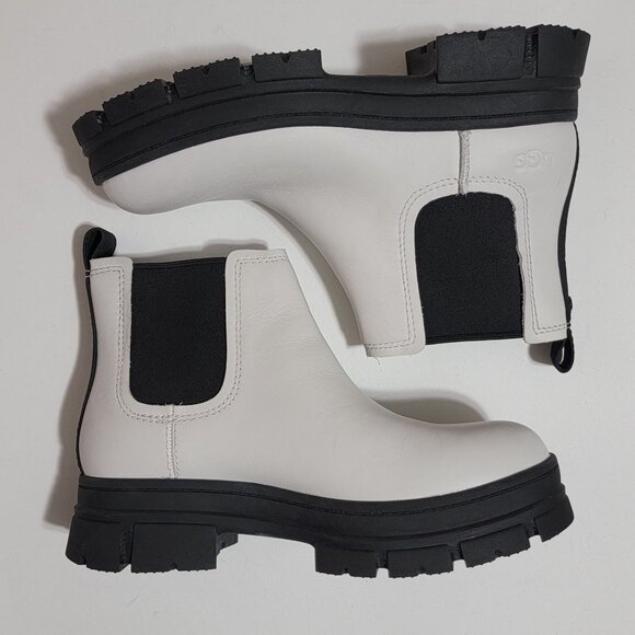 NEW UGG Ashton Chelsea Boots Womens 9 White Chunky Chic Boho Y2K Hipster - Picture 2 of 10